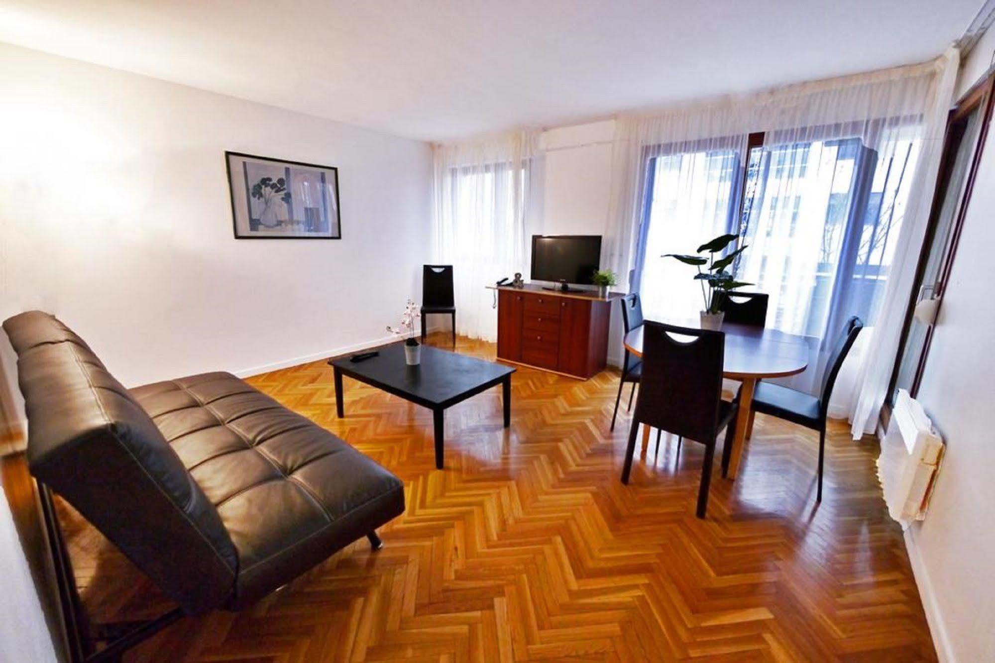Tempolodge La Defense Courbevoie Eksteriør bilde